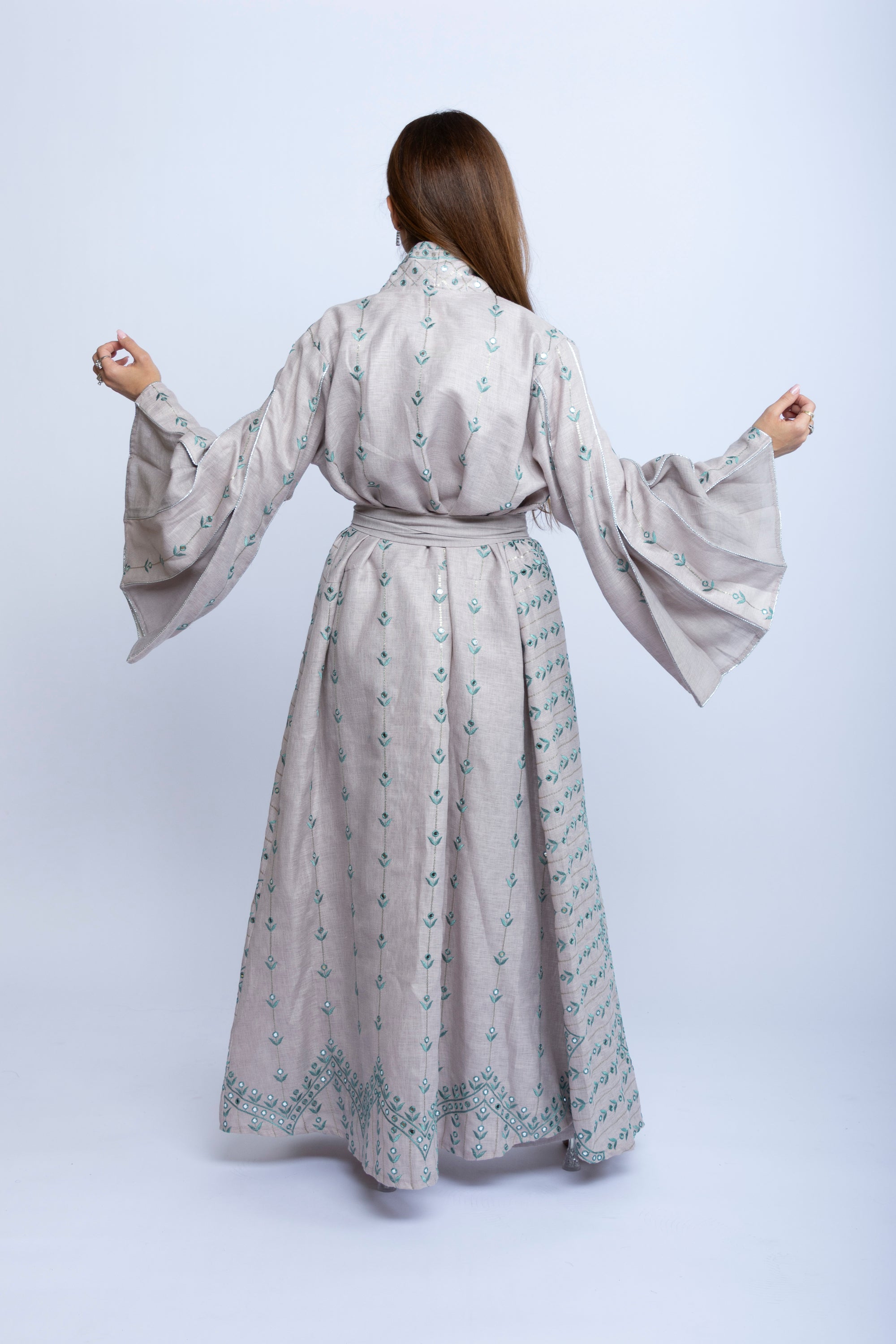 Light Purple Linen Kaftan with Turquoise Embroidery and Belt