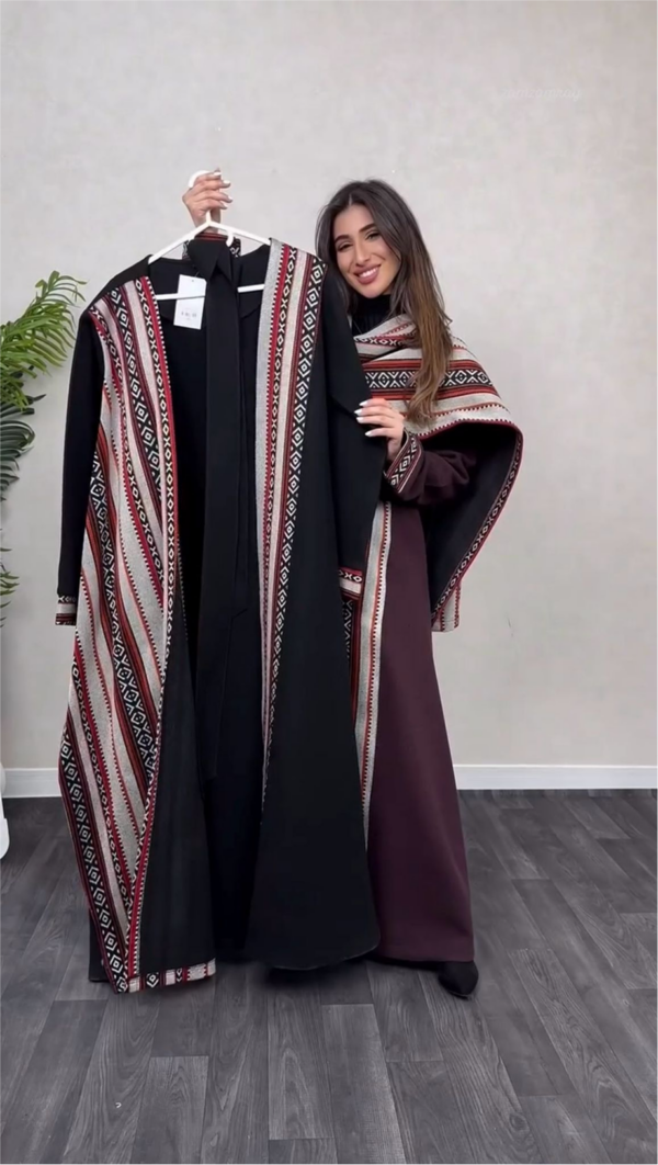 Kuwaiti Designed Sido Bisht - Image 5