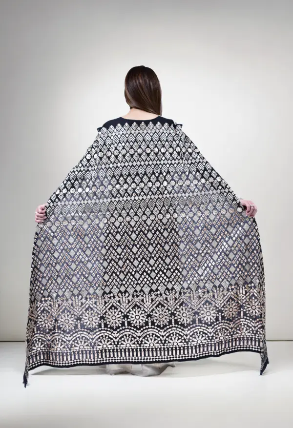 Golden Dusk Kuwaiti Dress with Embroidered Cape - Image 2