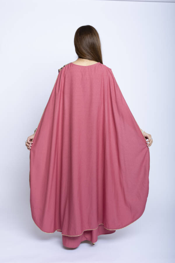 Rose Royale Kuwaiti Cape Dress - Image 4