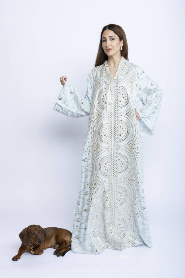 Celestial Light Kuwaiti Embroidered Kaftan - Image 4