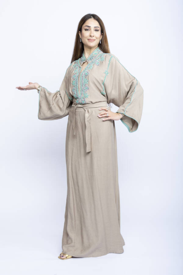 Sahara Glow Kuwaiti Beaded Kaftan - Image 2
