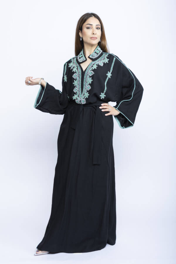 Noir Bloom Kuwaiti Beaded Kaftan - Image 2