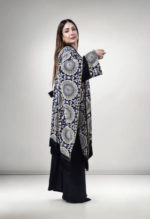 Black & Gold Grace Kuwaiti Dress - Image 4