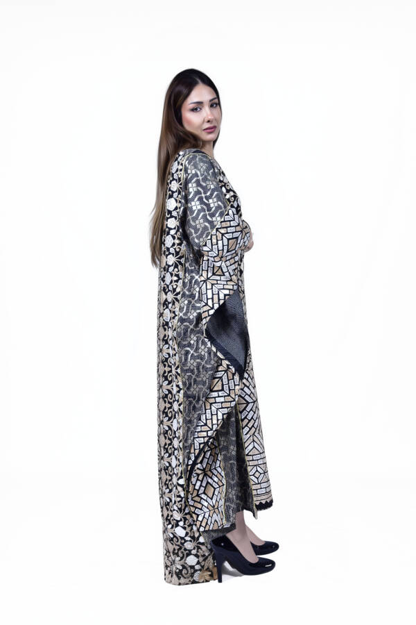Noor Black Kuwaiti Embroidered Dress - Image 4